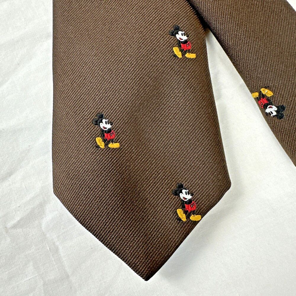 Vintage Walt Disney Mickey Mouse Tie by Cervantes Preppy 56” Made In The USA